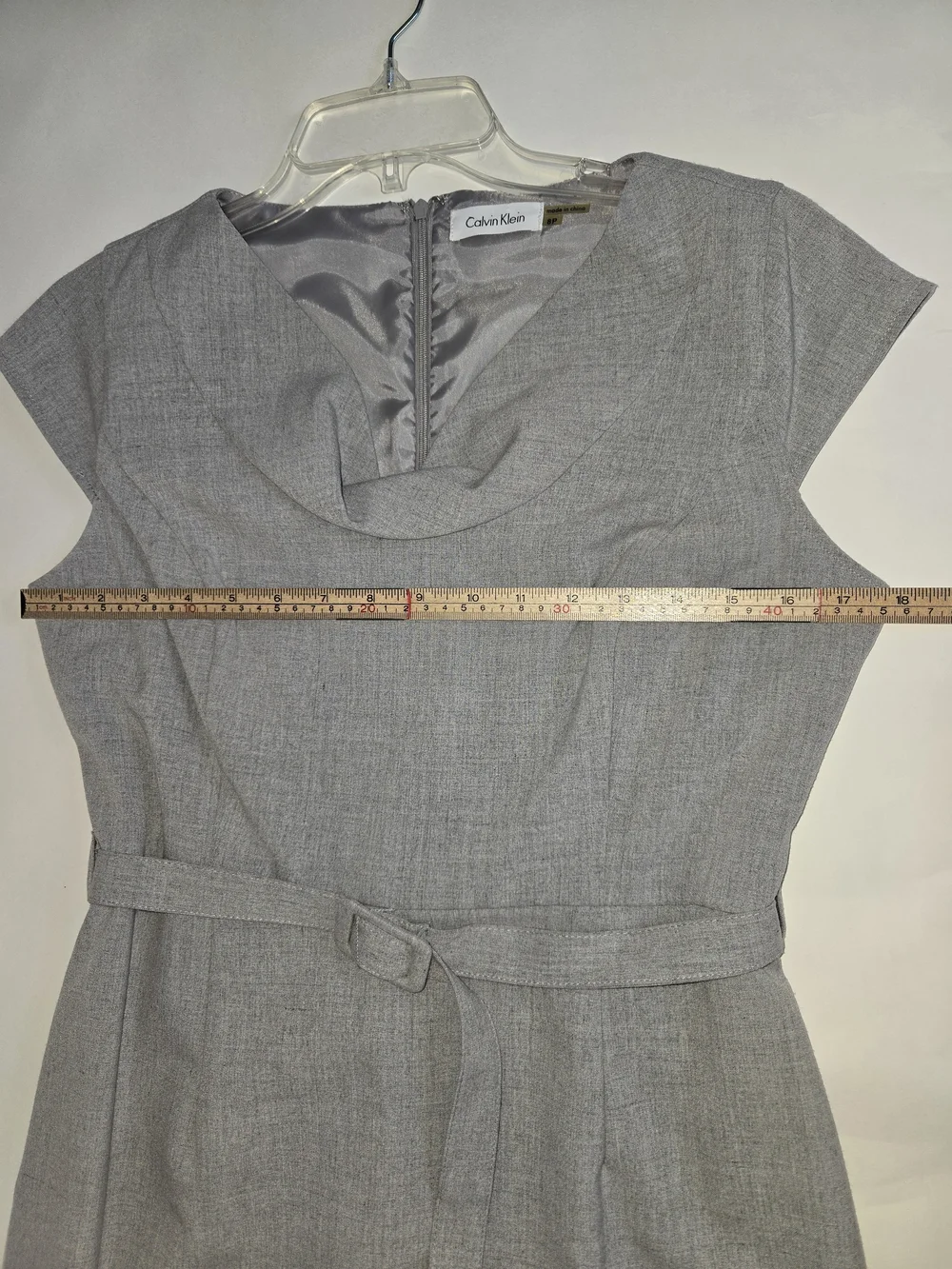 Calvin Klein Taylored Light Gray Cowl-Neck Cap Sleeve Shealth Midi Dress 8P